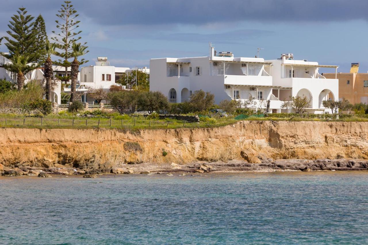 La Mer Seaside Apartments Drios Eksteriør bilde