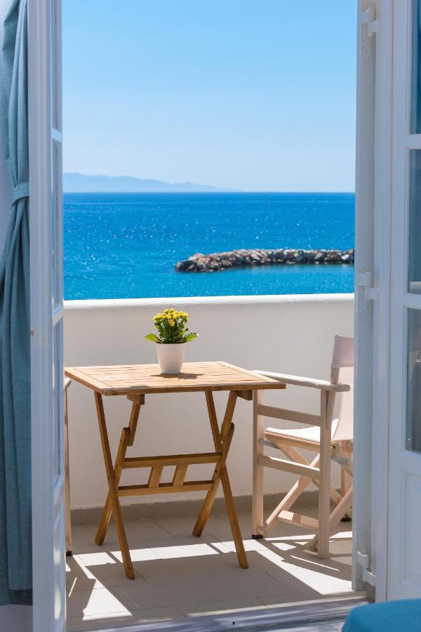 La Mer Seaside Apartments Drios Eksteriør bilde