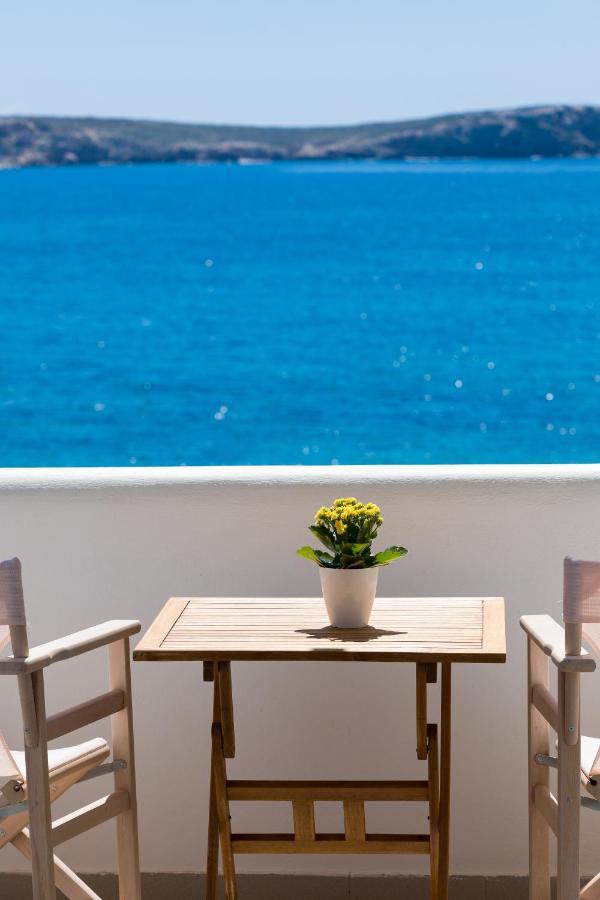 La Mer Seaside Apartments Drios Eksteriør bilde