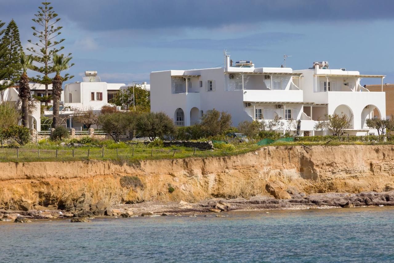 La Mer Seaside Apartments Drios Eksteriør bilde