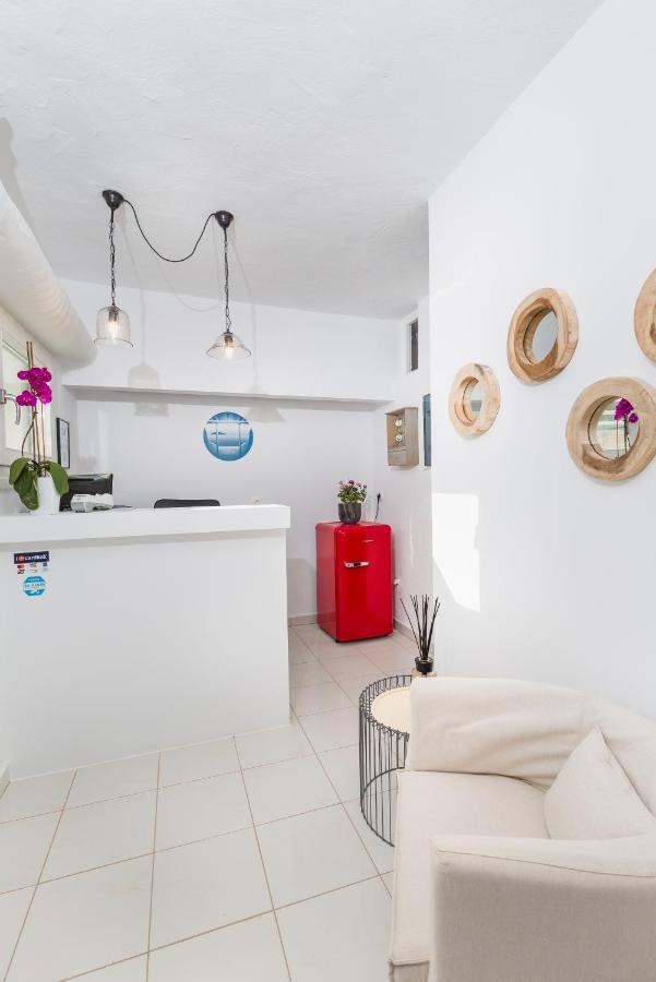 La Mer Seaside Apartments Drios Eksteriør bilde